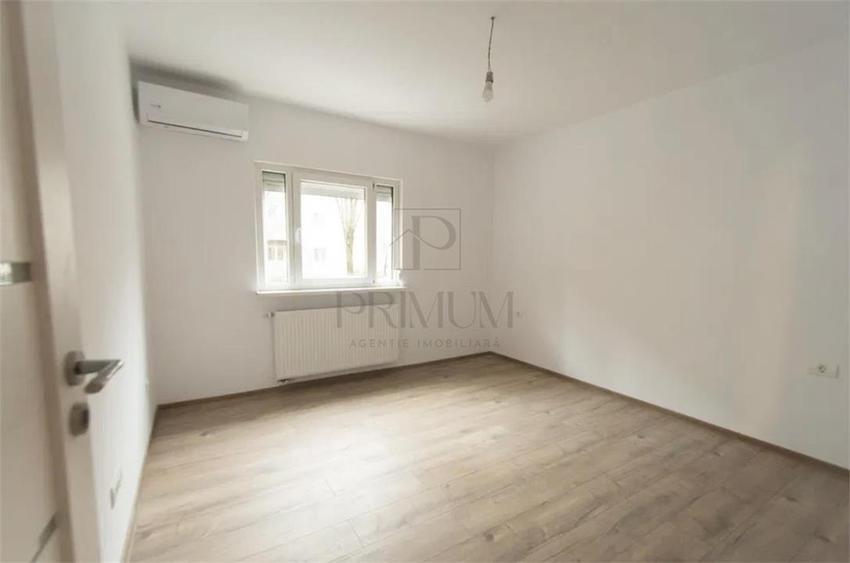 Apartament cu 2 camere decomandat, mobilat în Soarelui — fotografia 1