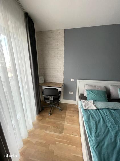 Apartament cu 3 camere în Tei
