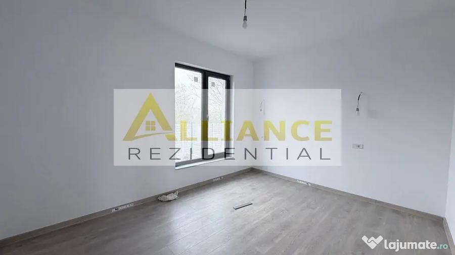 Casă cu 3 camere cu Teren 250 Mp în Berceni