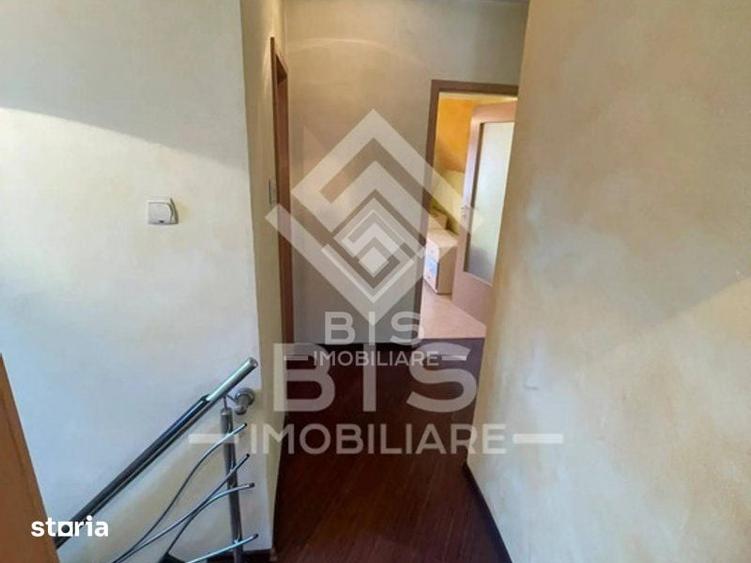 Apartament cu 4 camere în Independenței