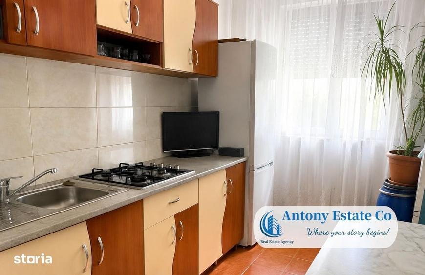 Apartament cu 3 camere semidecomandat în Rogerius