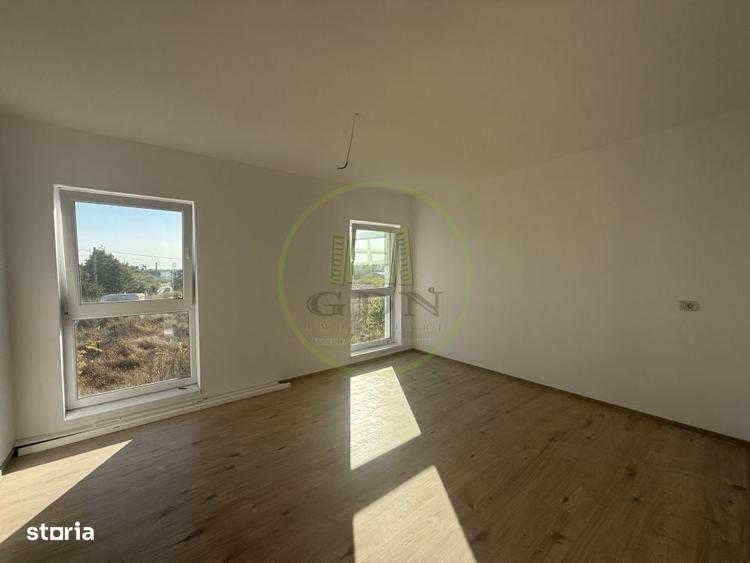 Casă cu 4 camere cu Teren 500 Mp în Central