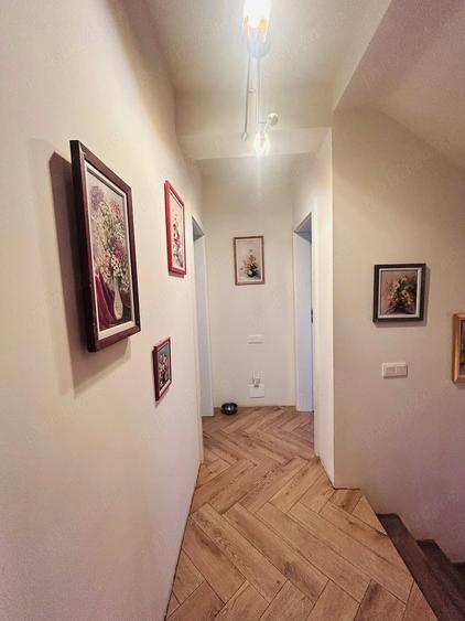 Casă cu 4 camere cu Teren 239 Mp în Central