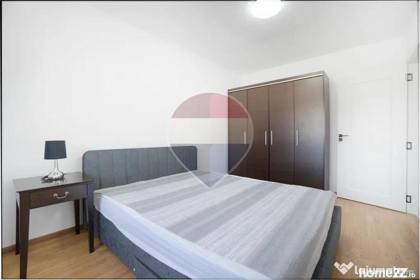 Apartament cu 4 camere decomandat în Răcădău