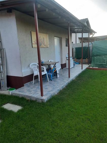 Casă cu 3 camere cu Teren 400 Mp în Dragșina