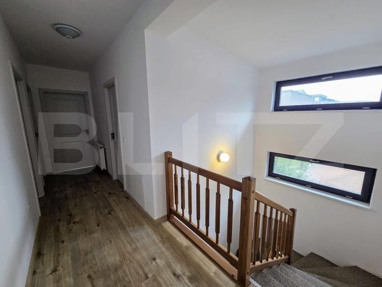 Casă individuală cu 4 camere cu Teren 250 Mp în Florești