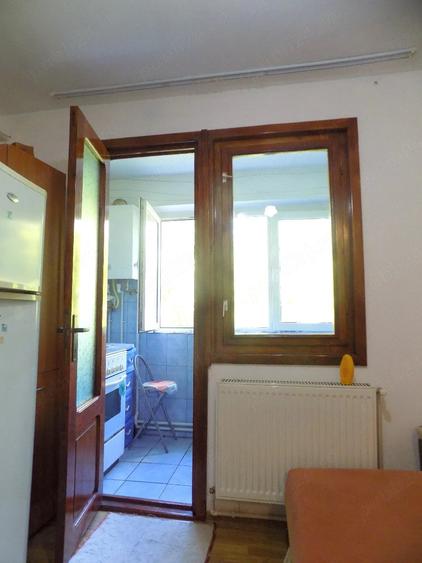 Apartament cu 2 camere semidecomandat în Brăilița