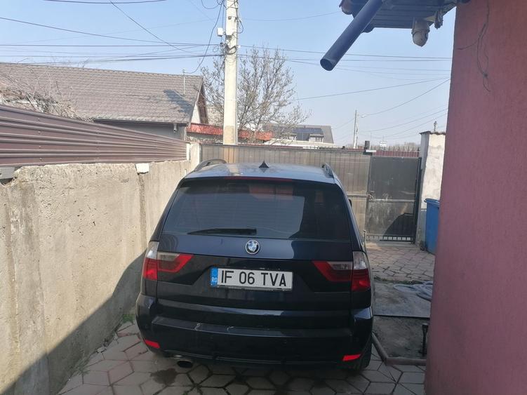 Casă cu 3 camere cu Teren 250 Mp în Central