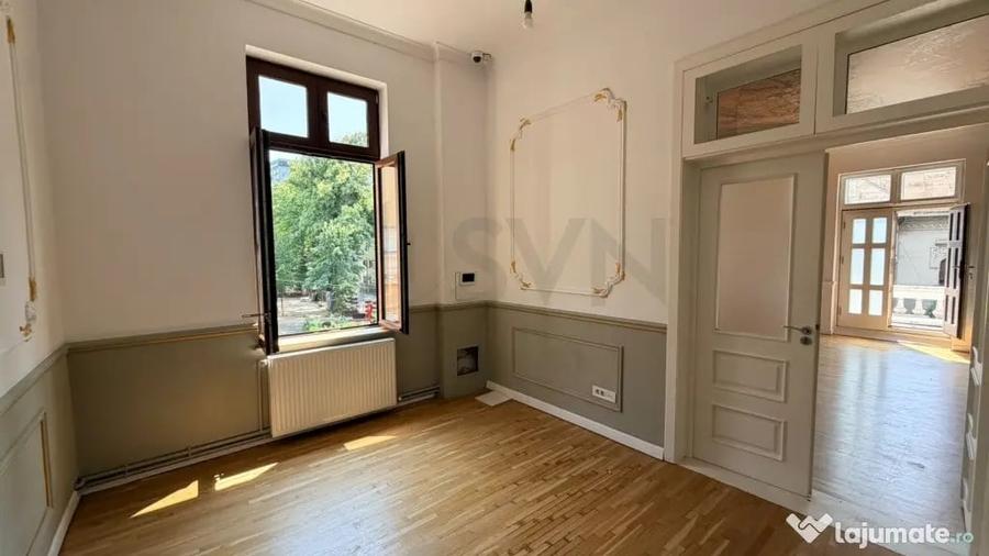 Casă cu 7 camere cu Teren 50 Mp în Unirii