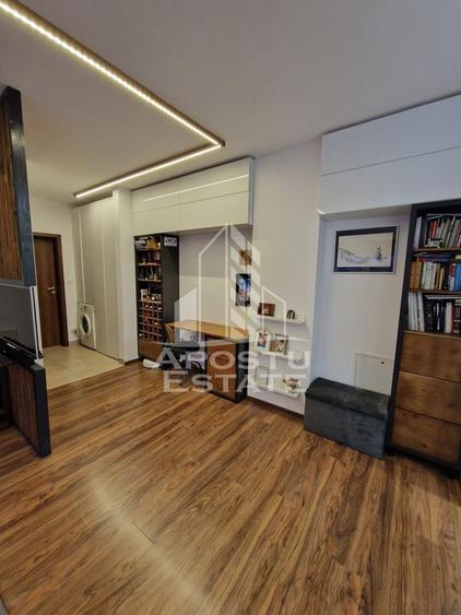Apartament cu 2 camere semidecomandat, mobilat în Aradului — fotografia 3