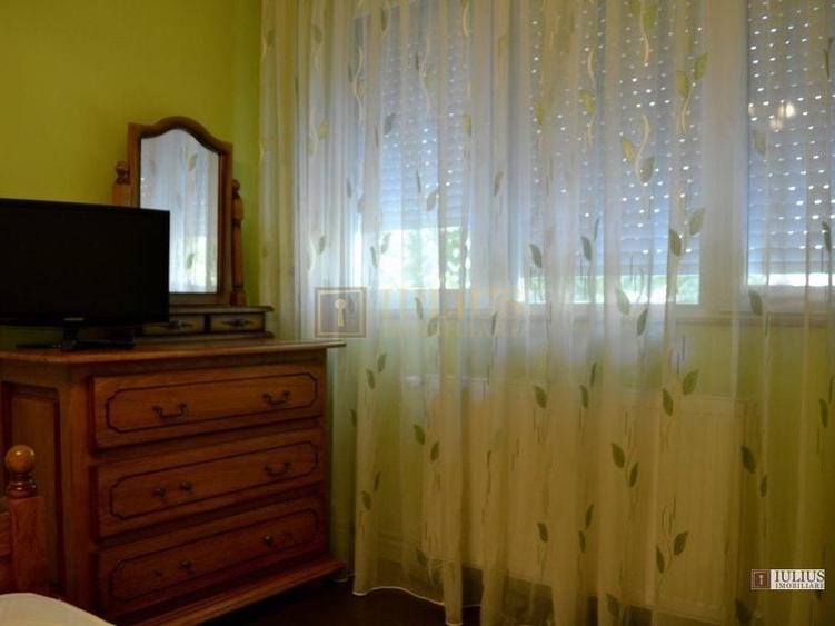 Apartament cu 3 camere semidecomandat, mobilat în Circumvalațiunii