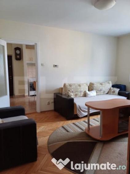 Apartament cu 3 camere decomandat în Turda
