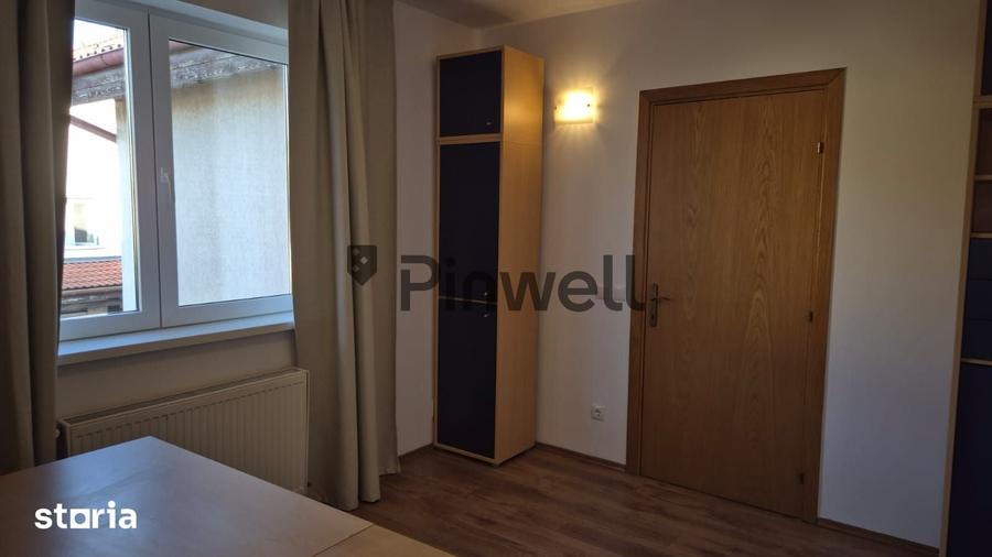 Casă cu 5 camere cu Teren 250 Mp în Cișmigiu