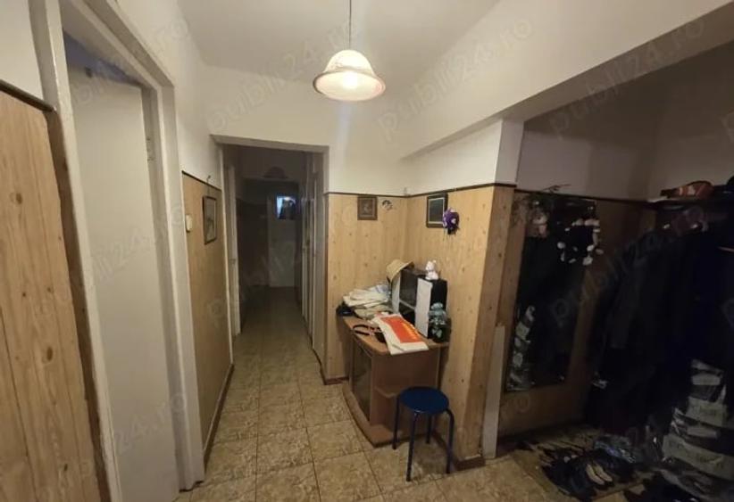 Iancului- metrou 5 min. bloc semistradal - 3