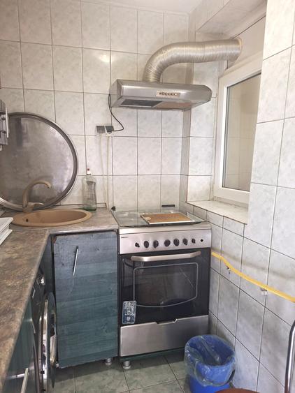 Apartament cu 2 camere decomandat în Colentina