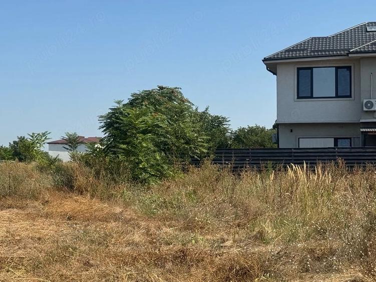 Teren de 625 mp, în Rahova
