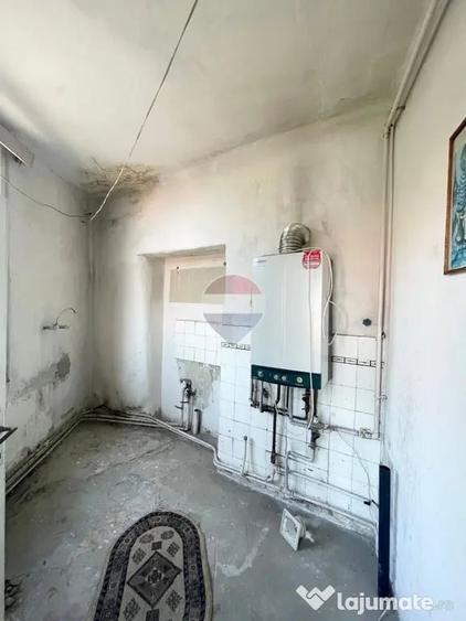 Casa cu 3 camere de vanzare in zona centrala comison 0... - Reghin (Mures) - 3
