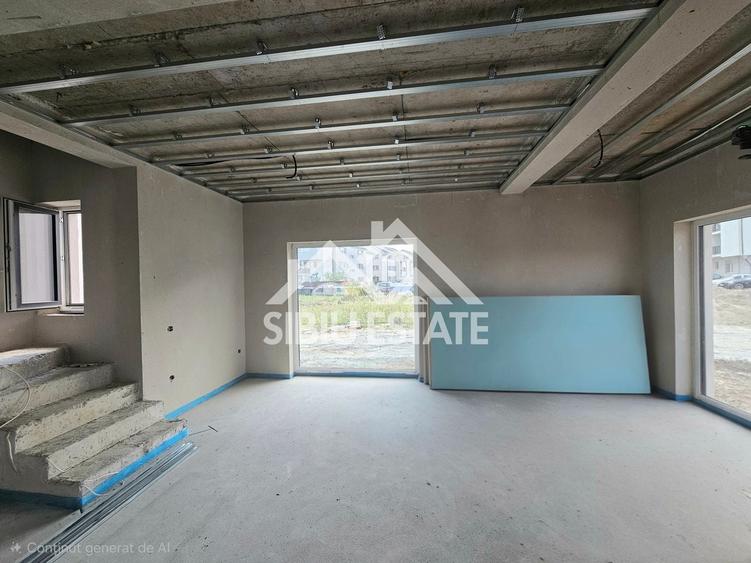Duplex cu 4 camere cu Canalizare în Șelimbăr