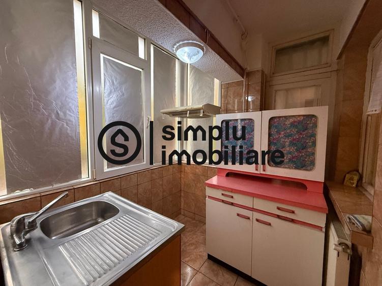 Apartament cu 2 camere decomandat în George Enescu