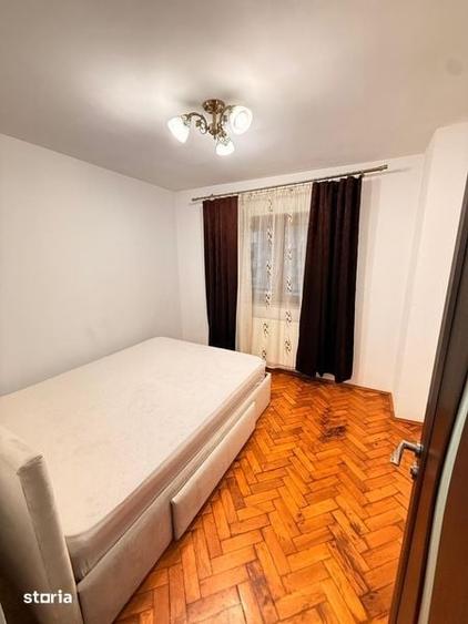 Apartament cu 4 camere decomandat în Central