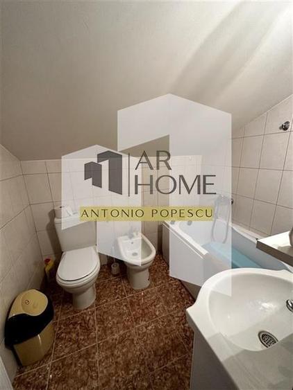 Duplex cu 5 camere cu Canalizare în Albert