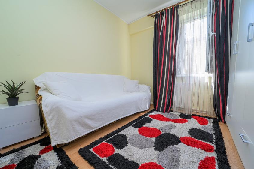 Apartament cu 2 camere decomandat, mobilat în Dumbrava 2