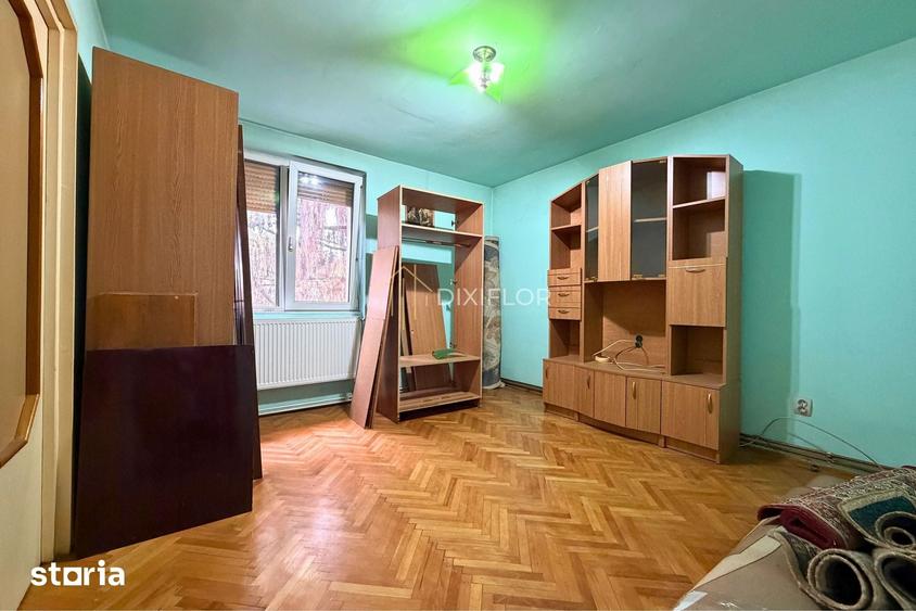 Apartament cu 3 camere decomandat în Dâmbu Pietros