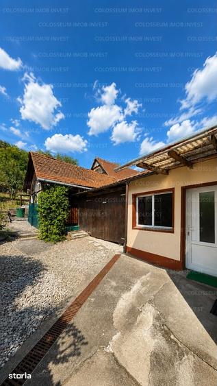 Casă cu 4 camere cu Teren 723 Mp în Central