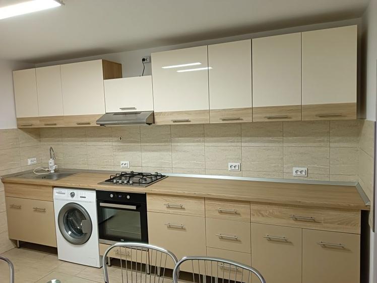 Apartament cu 2 camere decomandat în Iacobeni