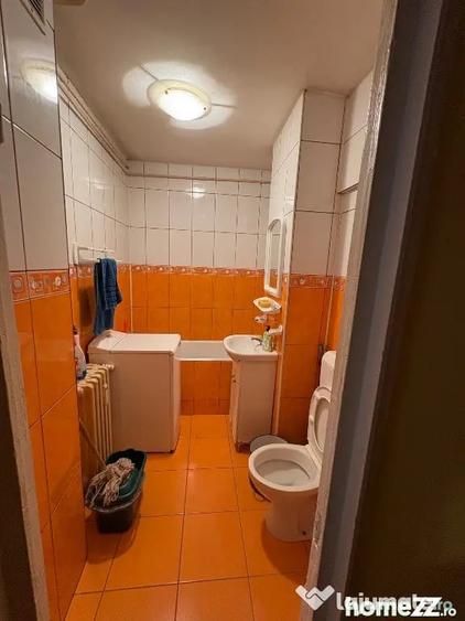 Garsonieră decomandată în Vitan