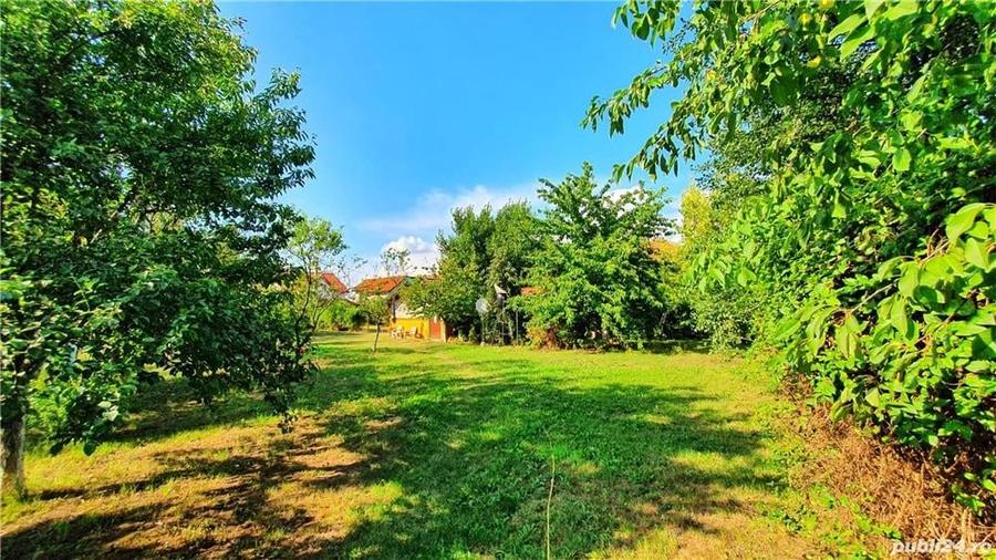 Teren de 1360 mp, în Central