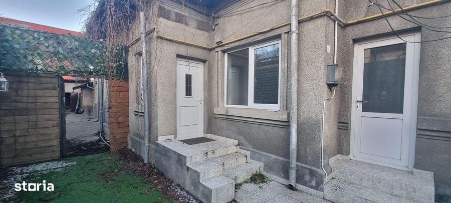 Casă cu Teren 282 Mp în Calea București