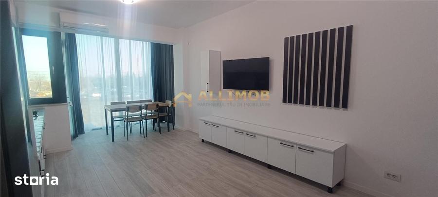 Apartament cu 3 camere, mobilat în 9 Mai