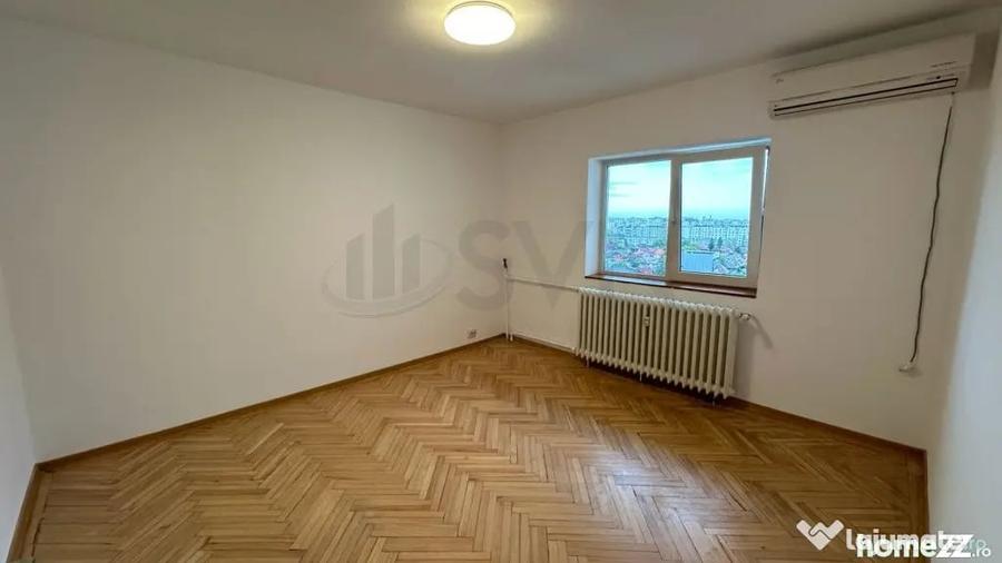 Apartament cu 6 camere decomandat în Alba Iulia