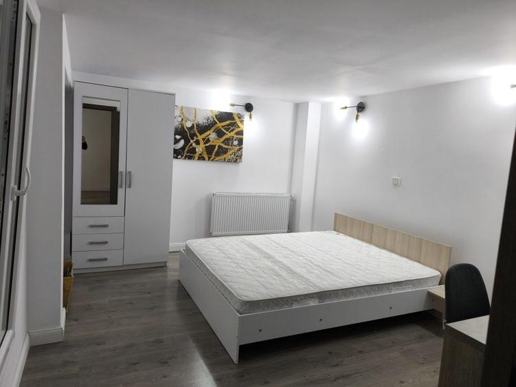 Spațiu comercial, de 72 mp, în Semicentral
