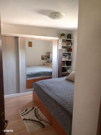 Casă cu 4 camere cu Teren 1100 Mp în Central