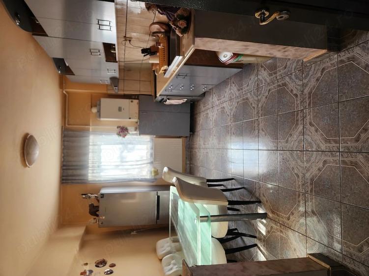 Vand apartament cu 2 camere micro 16 etaj 1 - 3