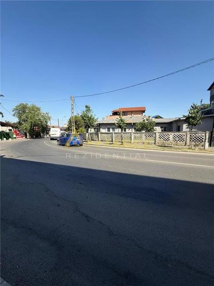 Casă individuală cu 4 camere cu Teren 395 Mp în Central