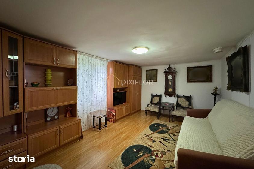 Casă cu 3 camere cu Teren 550 Mp în Central
