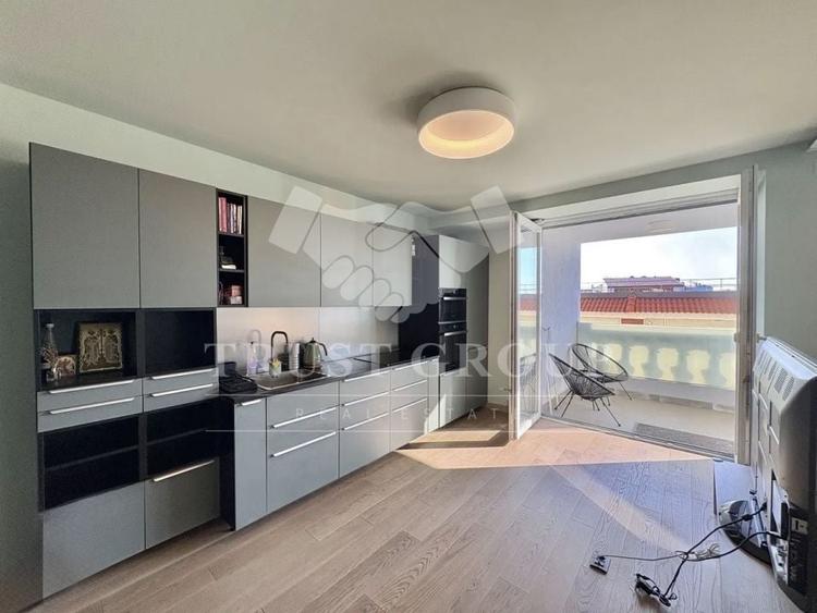 Apartament cu 3 camere decomandat, mobilat în Herăstrău