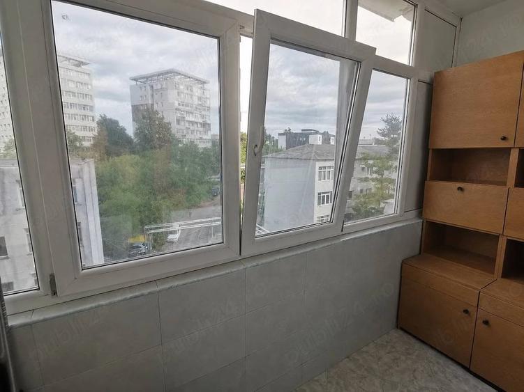 Apartament cu 3 camere decomandat în Alecu Russo