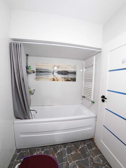 Apartament cu 2 camere decomandat în Apahida