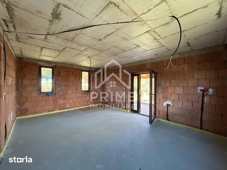CASA LA ROSU, 5 camere, 240 mp utili. D+P+1 - Micesti - 2