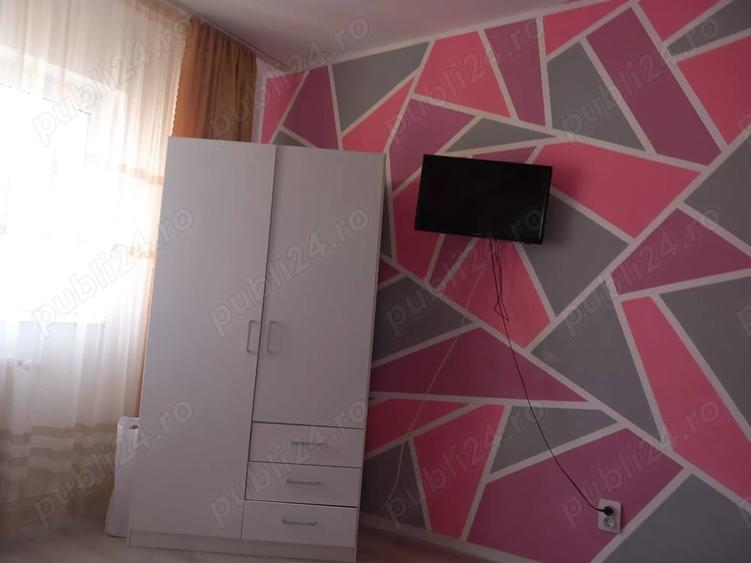 Garsonieră decomandată în Craiter