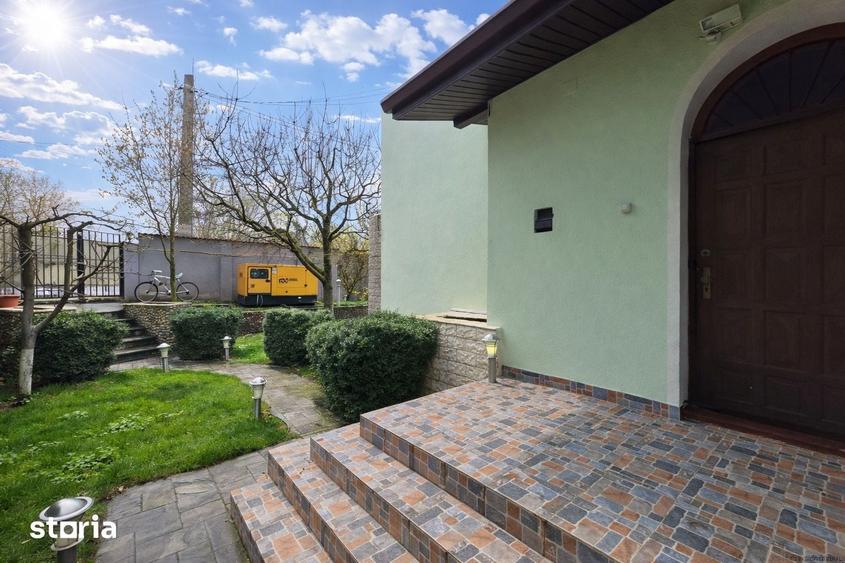 Casă cu 5 camere cu Teren 1500 Mp în Snagov