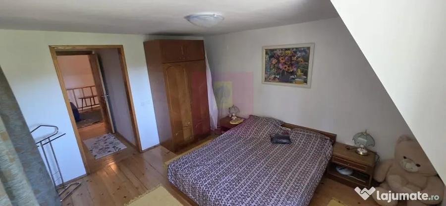 Vila de vanzare cu 4 camere in Breaza - 2
