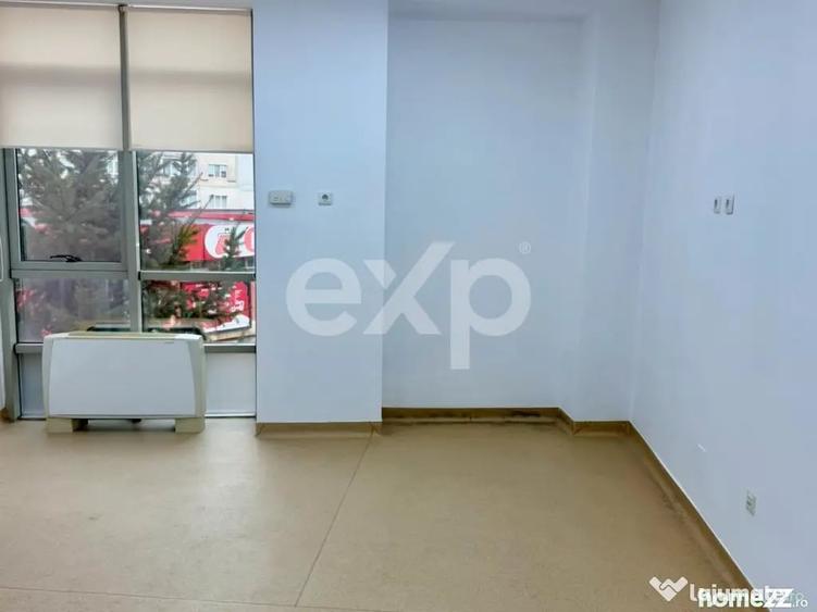 Spațiu comercial, de 22 mp, în Central