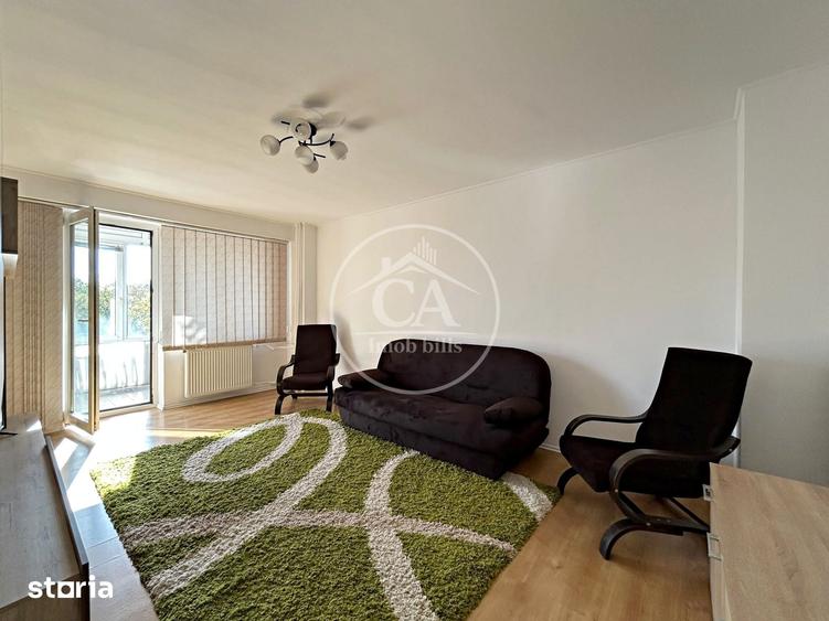 Apartament cu 3 camere decomandat în Decebal