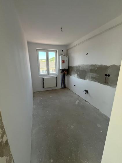 Apartament cu 2 camere decomandat în Florești — fotografia 3