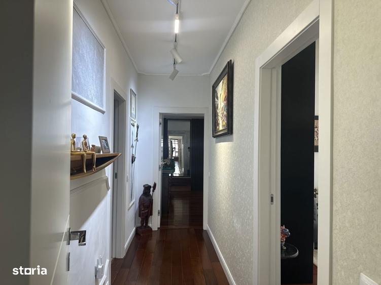 Apartament cu 4 camere, mobilat în Titan